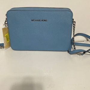 NWT Michael Kors Jet Set Crossbody